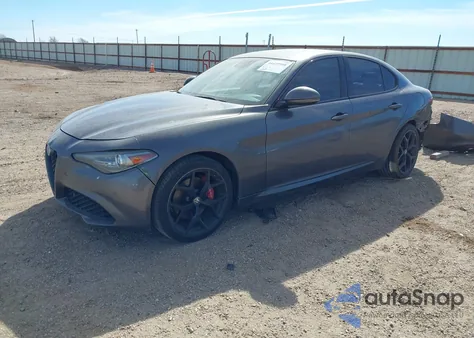 2019 Alfa Romeo Giulia Ti Awd z USA, uszkodzony, nr VIN ZARFANBN2K7612097